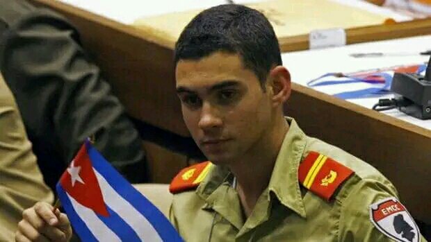MarisolFMCc's tweet photo. Para orgullo de Las cubanas Elian González ya es Diputado" Pero para Cuba hoy es un día de victoria. 28 junio 2000 regresa a la Patria el niño  Cuando 
#Fidel lo visita le regaló La Edad de Oro, nos mostró una vez más la lucha por una causa justa🇨🇺.
@FMC_Cuba
 @TeresaBoue https://t.co/Us50eaeD9s