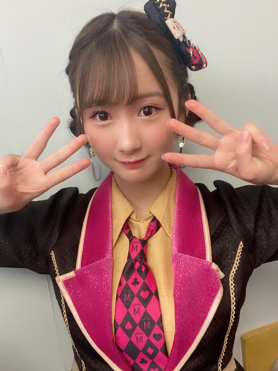 MYON030716's tweet photo. 今日は #NMB48 #恋は突然やってくる公演 #中野美来卒業公演 です
寂しいですが笑顔で送り出しましょう!
#本日の脳内再生曲 は
#AKB48
#So_long !
なんでも全力でがんばるみらこ
卒業してもみらこのままでいてほしい
本日もよろしくお願いします
#中野美来 https://t.co/hveZHftsKh