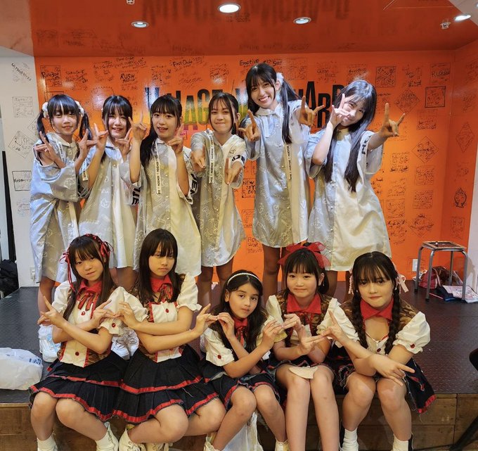 Twitterのコスプレ画像32