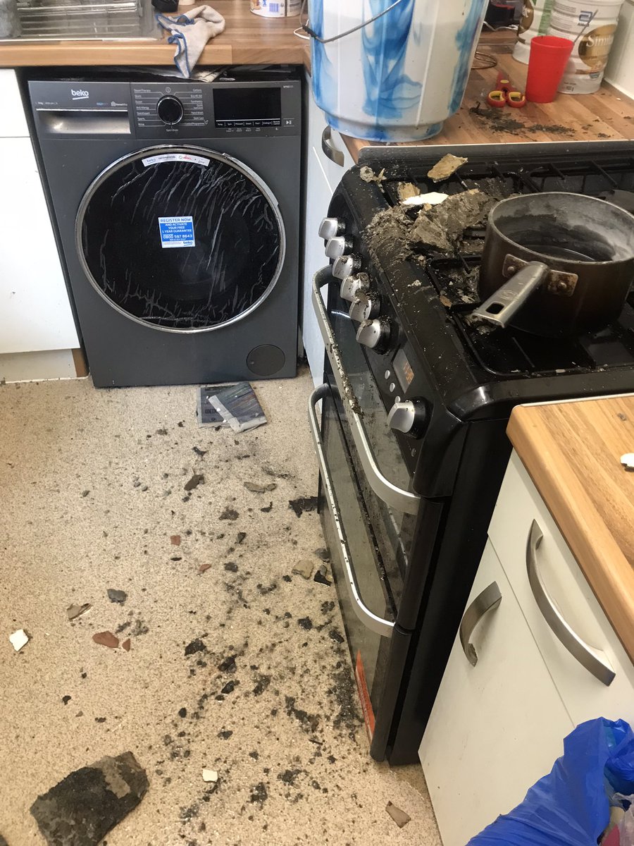 ifyourbigenough's tweet photo. Ceiling fall on my baby 
@Shelter @HousingOmbuds @networkhomesuk @BBCNews @LBCNews https://t.co/5tUTmsZ8Ou