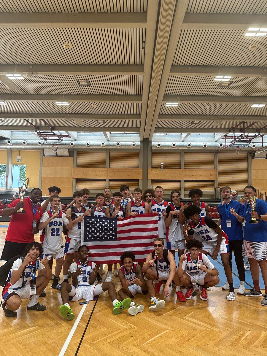 Glory to God #gotgold <a href="/PhDHoops/">PhD Hoops 🏀🇺🇸</a>
