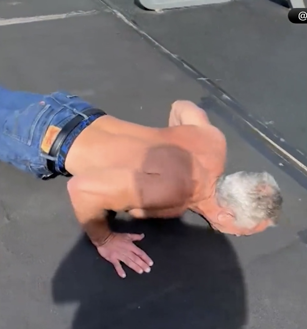 Scott Galloway tweet media