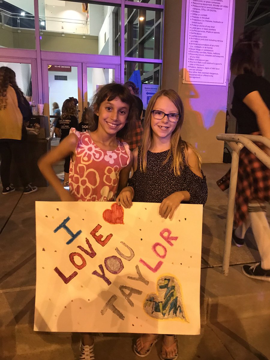 MyRealDish's tweet photo. @ErasTourResell My daughter and I went to the last concert together. Taylor is our bond. She has had a really rough year health wise and we booked a hotel room in KC hoping to get tickets and go! Please pick us! https://t.co/najZzEWXs2
