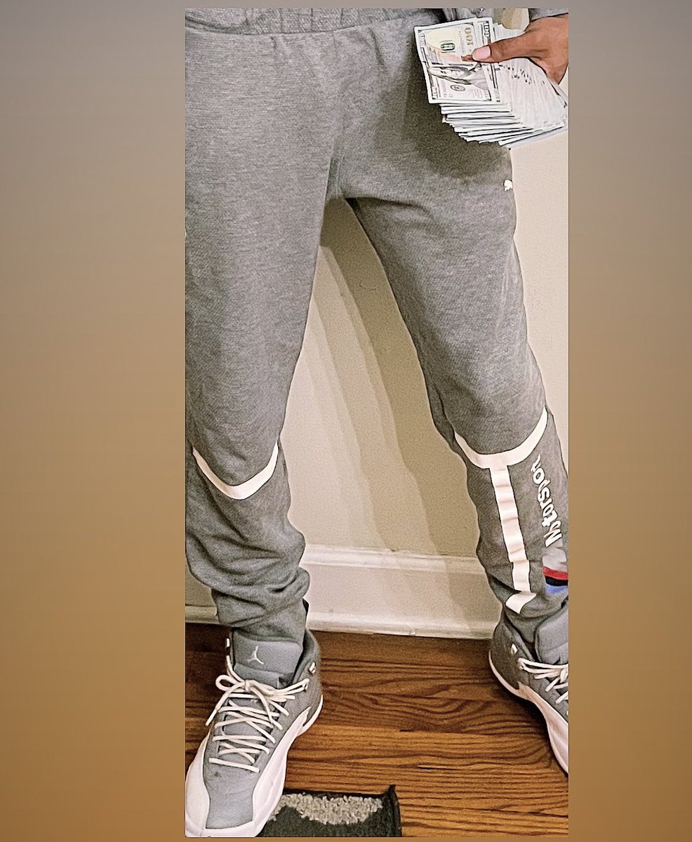 wild9poom's tweet photo. 💸💵💙 https://t.co/Gs7A08Af9f