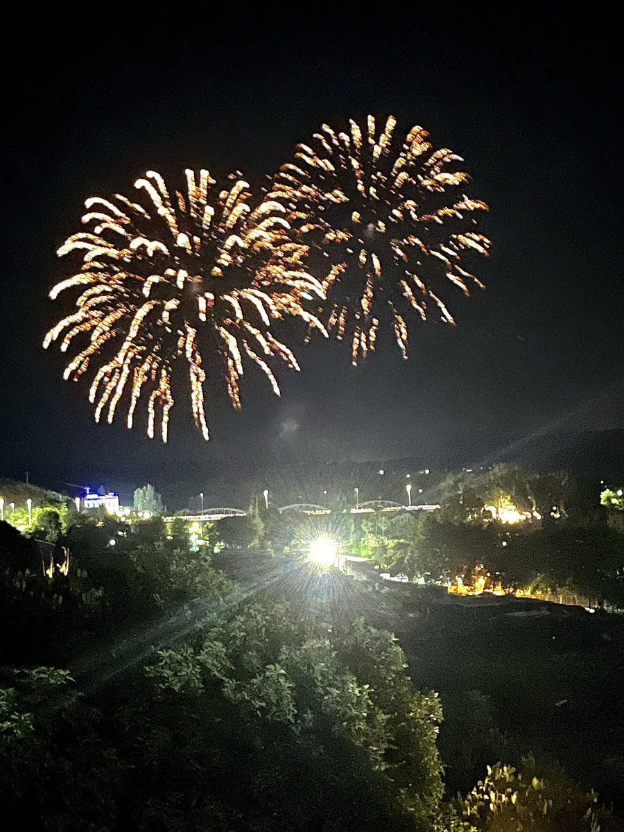 Colgadores Solidarios - María Vidal Ramos tweet media