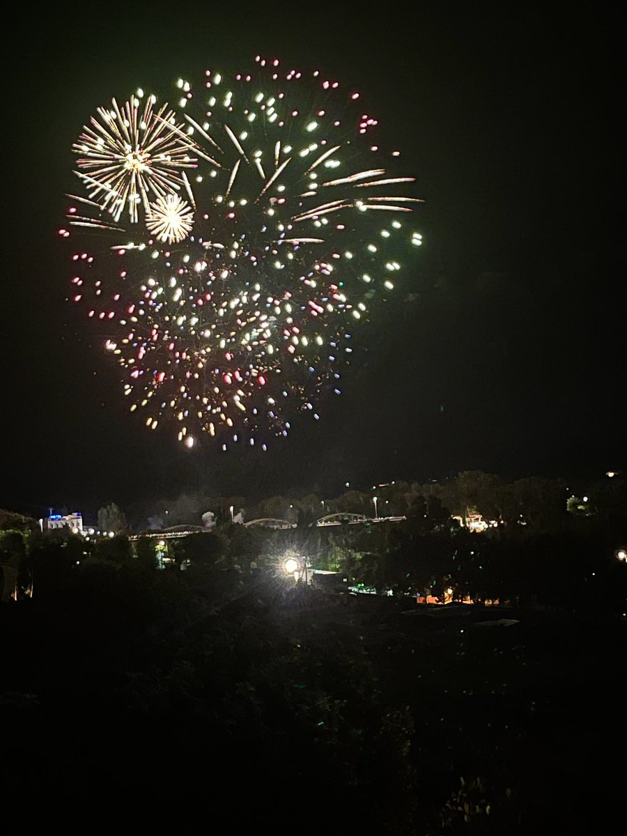 Colgadores Solidarios - María Vidal Ramos tweet media
