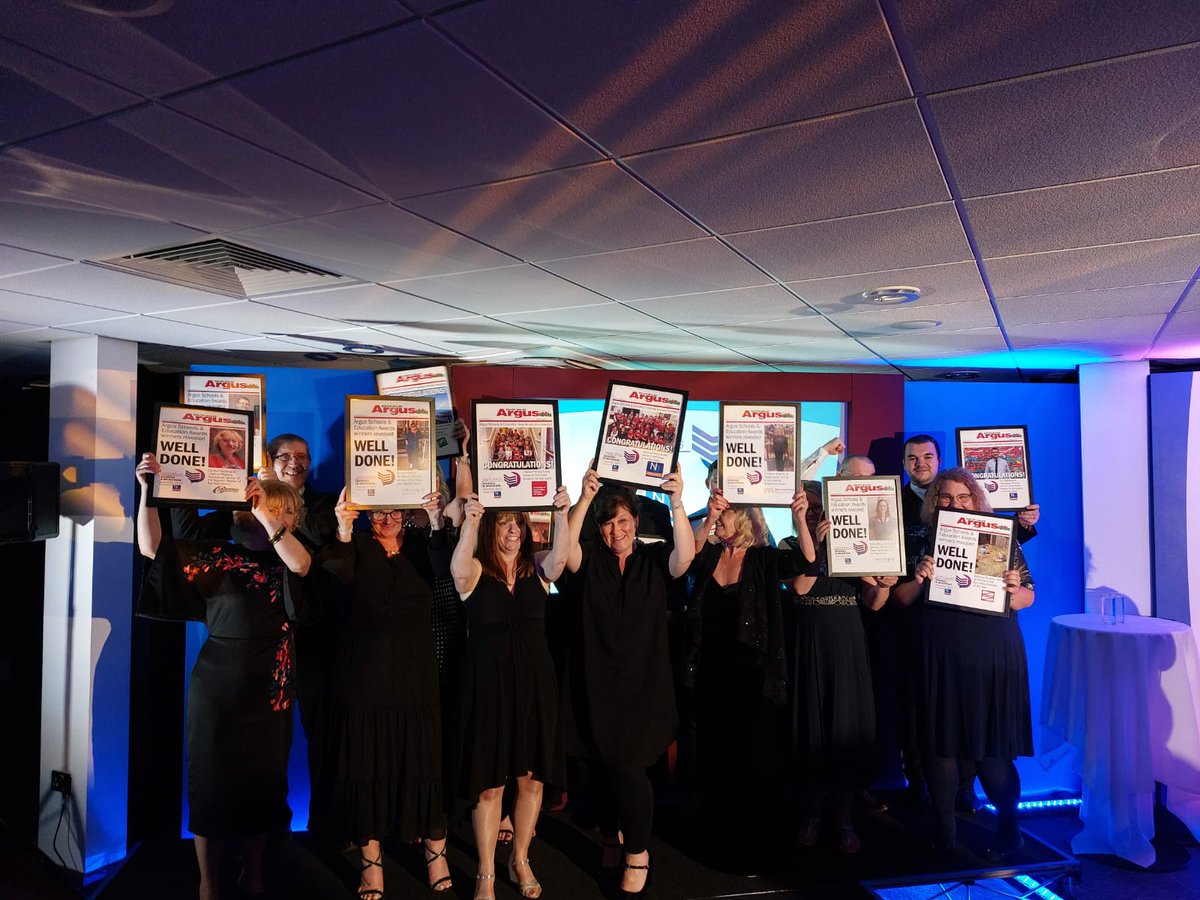 Drew74Richard's tweet photo. The @YsgolBrynDerw17 community put faith in me in 2017 to lead the opening of a new school in @NewportCouncil and @sewalesEAS. 6 years later, for my colleagues to give me such a heartfelt nomination, and then to win this award is a very special moment for me and for the school. https://t.co/Ph5SOPoK47