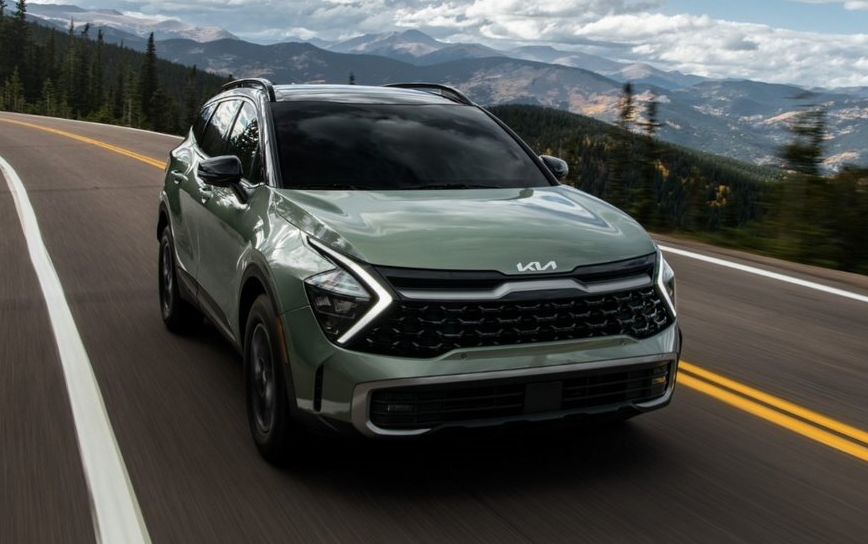 hawkinsonauto's tweet photo. Embrace freedom on every road in the new Kia Sportage. Take in the full list of features here: https://t.co/QDuDIDQyZE https://t.co/AqKnivkRve