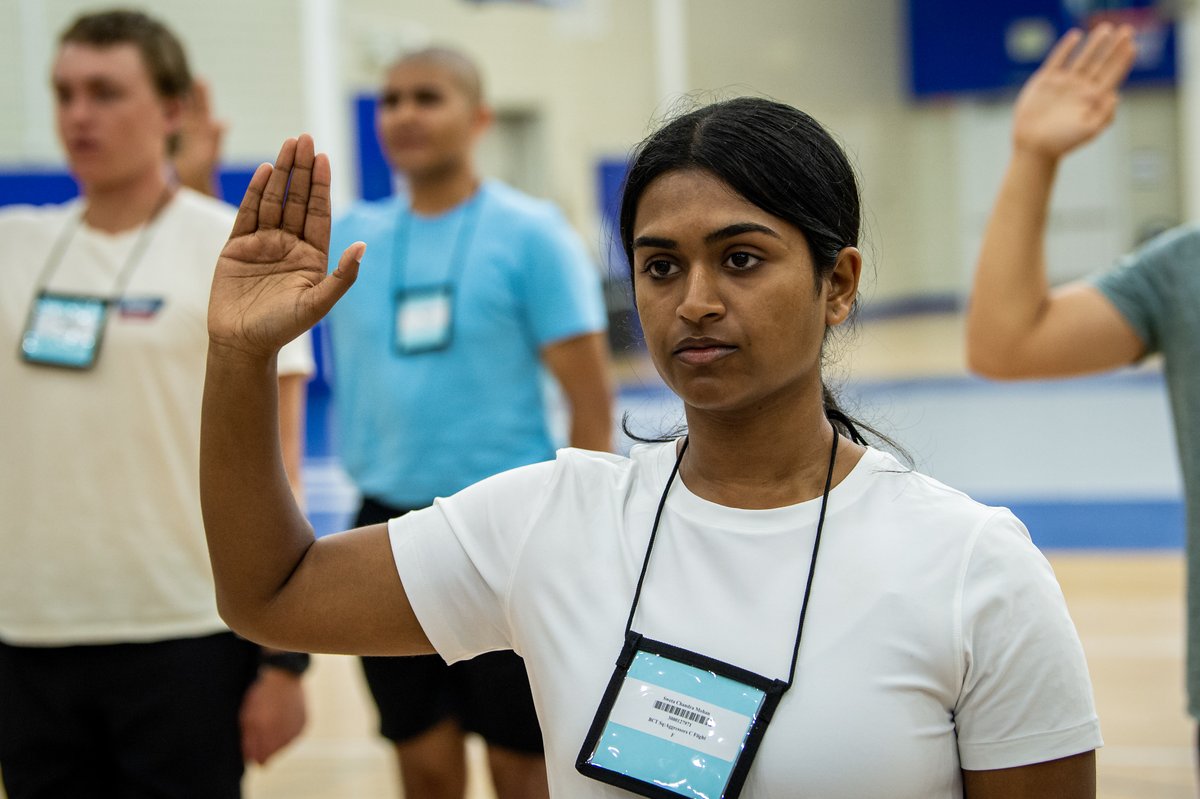 af_academy's tweet photo. A successful I-Day at #youracademy! Join us in welcoming the Class of 2027! 📷
Click here for photos. https://t.co/8lTmiCcO4U
#usafa2027 #LeadersofCharacter #LongBlueLine https://t.co/5xV0EWypMz