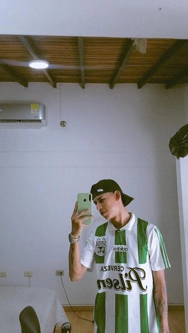 The boy from your nightmares &hearts; I am Online boys!!  https://t.co/FgVCha3dMD  @chaturbate @cbupdatenews<a href="/tag/gay"class="tags"><span>#gay</span></a><a href="/tag/latino"class="tags"><span>#latino</span></a><a href="/tag/rt"class="tags"><span>#rt</span></a><a href="/tag/chaturbate"class="tags"><span>#chaturbate</span></a><a href="/tag/hornyguys"class="tags"><span>#hornyguys</span></a><a href="/tag/lgtb"class="tags"><span>#lgtb</span></a>