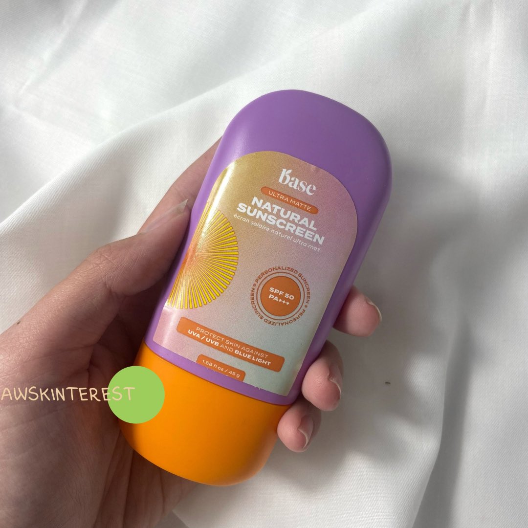 awskinterest's tweet photo. Lagi cari sunscreen dengan spesifikasi:
๐๐ผโโ๏ธMatte Finish
๐๐ผโโ๏ธAnti Sumuk
๐๐ผโโ๏ธAnti Kilang Minyak
๐๐ผโโ๏ธAnti Kusem
๐๐ผโโ๏ธCepet Meresap
OILY SKIN WAJIB COBAIN
โจBASE Ultra Matte Natural Sunscreen SPF 50 PA +++โจ
#BaseSunscreen #ReviewItsMyBase #ItsMyBase #SkincareVegan #SkincareHalal @itsmybase https://t.co/lCC4yHaeHU