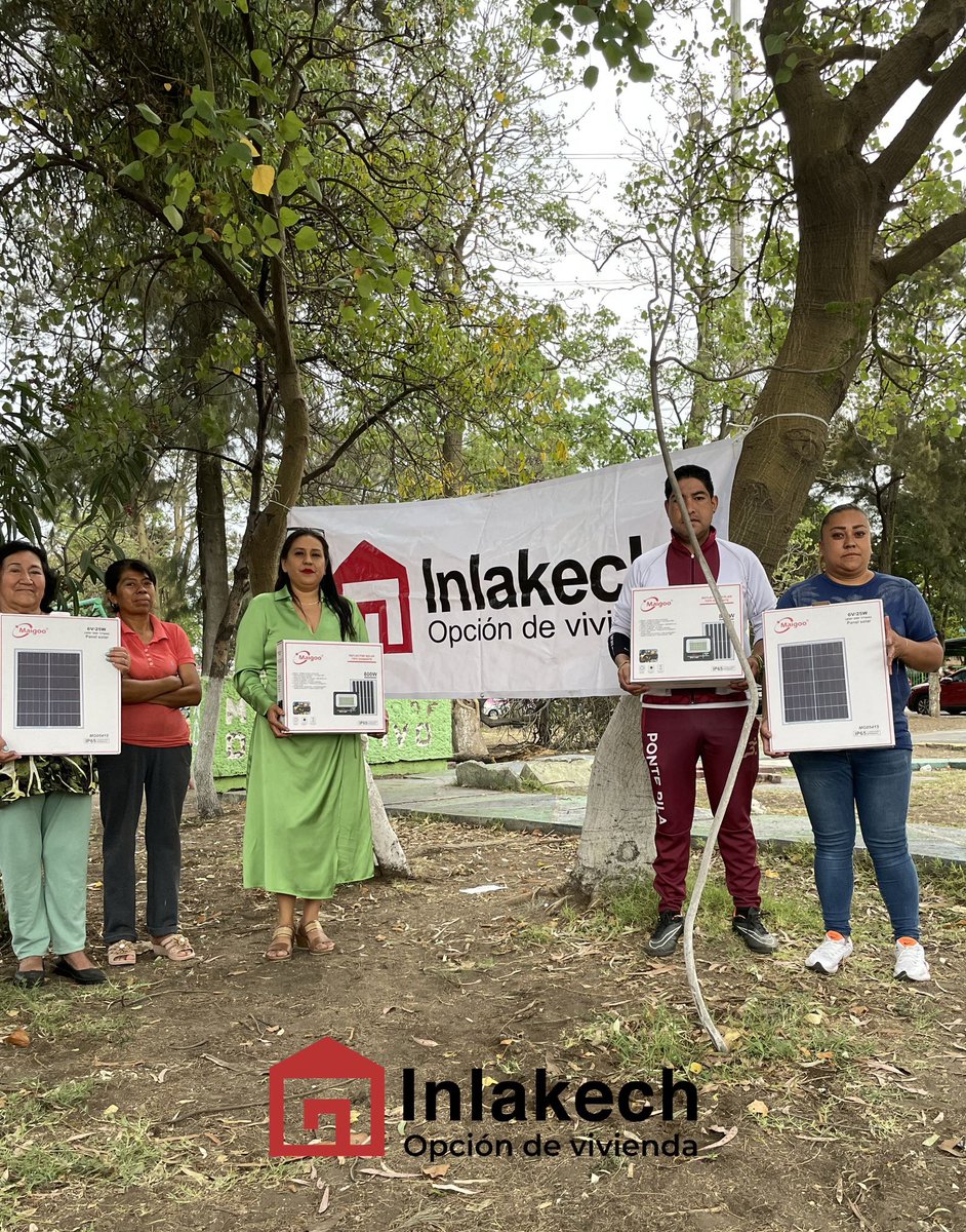 c_inlakech's tweet photo. En apoyo con COPACO realizamos la entrega de luminaria para un espacio público en la Alcaldía Iztapalapa. 💡⚽️
@Alc_Iztapalapa @ClaraBrugadaM @Claudiashein https://t.co/9FvYElYjMk
