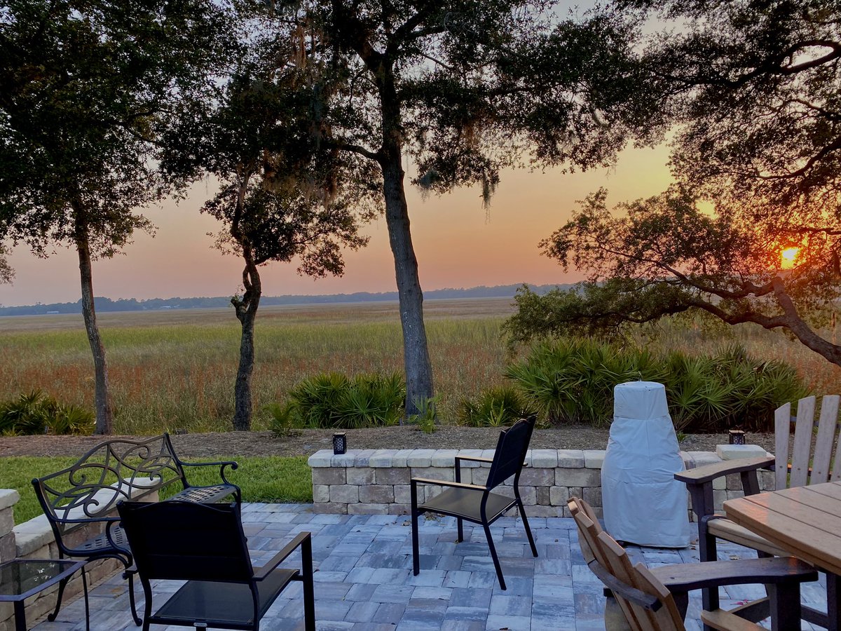 @spann  Humidity down today after scorcher yesterday,.. comfy low country sunset living fr Amelia Island @MikeFirstAlert @StephanieAbrams @mikebettes @RelaxInNavarre @VisitPensacola @sunset_wx @FoxNews @AmeliaIsland @weatherchannel @thegladgameblog @UWI_StAugustine @NHC_Atlantic