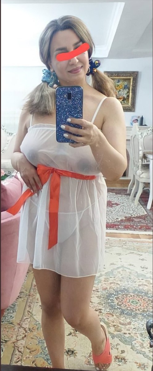 ماما تقولكم كل سنة وانتو بخير