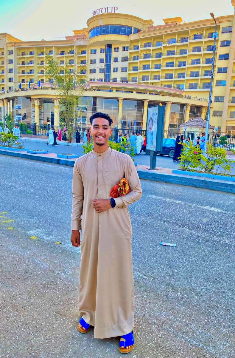 MohamedR20000's tweet photo. كل عام وانتم بالف خير وصحة❤️
وعساكم من عواده 🕊️ https://t.co/lc8J3t6uim