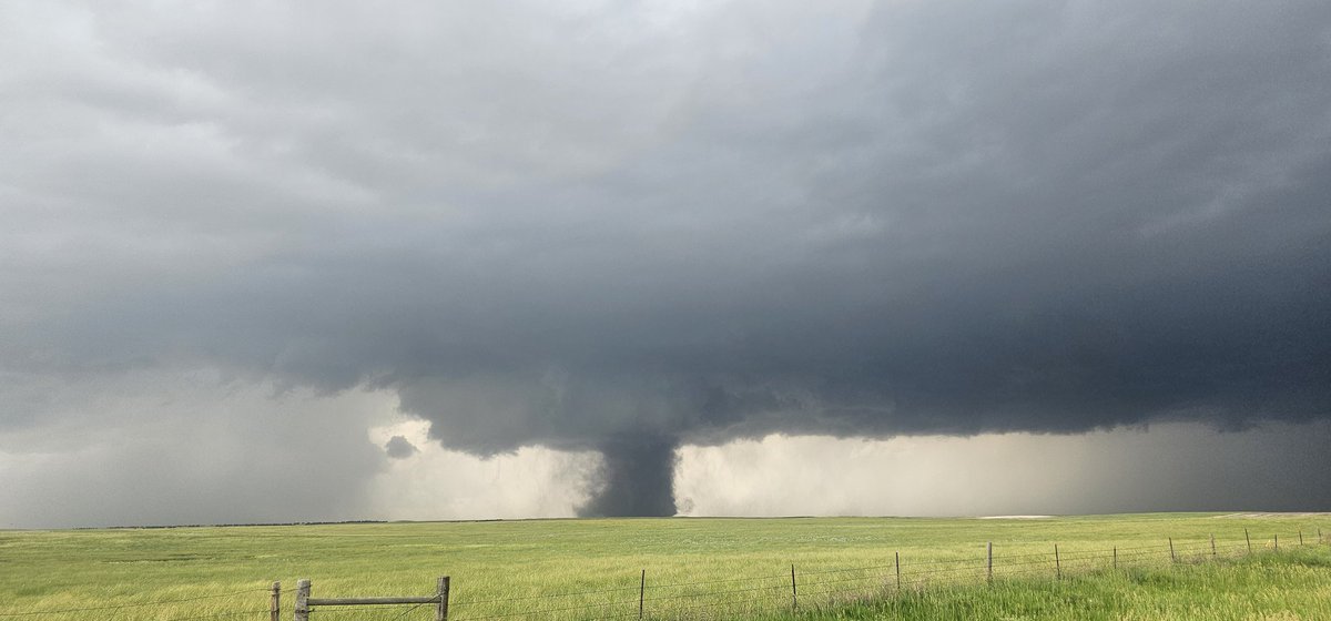 Large tornado on the ground