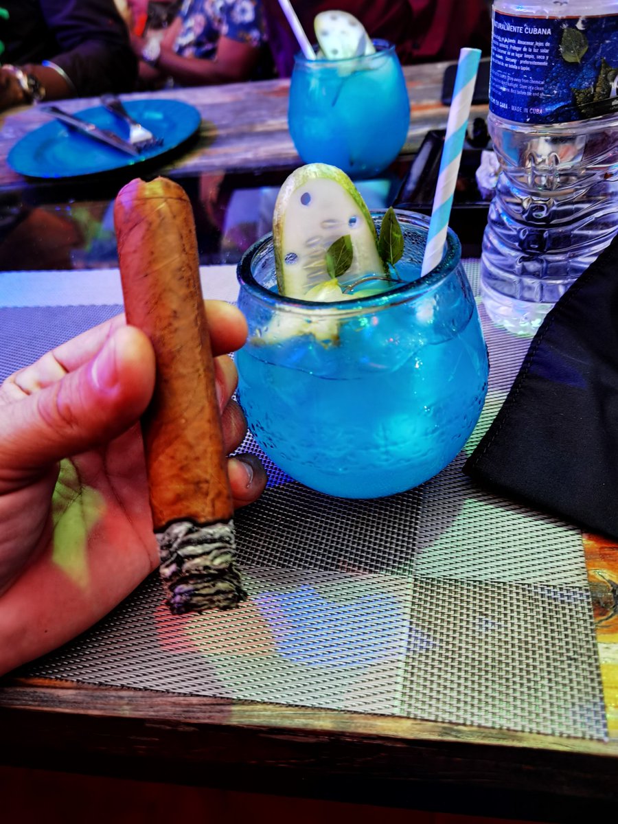 JARMHABANO's tweet photo. From Héctor Luis "La Bestia" ring 60x120mm @AngelGM87 @_yoanguerrero @pasionhabanos @CigarChairman @erickmichaus @CalvinThomps99 @BarnatanMR @cksigma1914 @Oilersfann83 @nanaimodude @DavidSinagawa @ChacocII @rudypopi @ElClub_oficial  @writercimasuda @AColombres @CalvinThomps99 https://t.co/XMvd3rkCV3