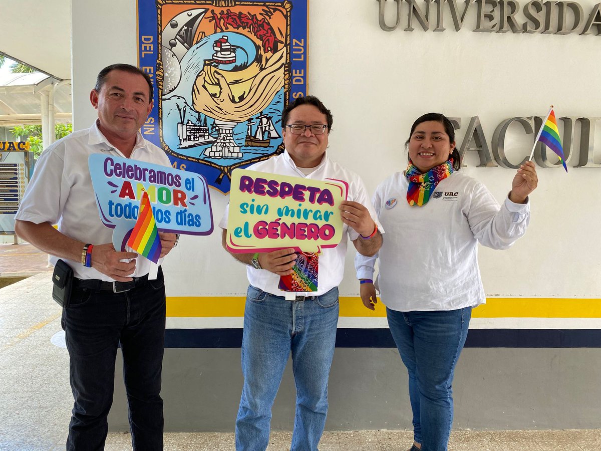 UII_UACAM's tweet photo. En el marco del Día del Orgullo LGBTTTIQ+, recorrimos los pasillos y oficinas universitarias con nuestra campaña de sensibilización y promoción de derechos humanos. 

#PorUnaCulturaDeIgualdad

#PorUnaCulturaDeInclusión https://t.co/UT11kmnTzz