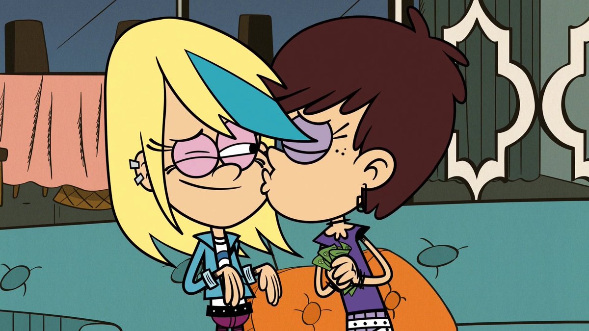 As #PrideMonth comes to a close soon, here's some Saluna to cherish on the memories! 💙💜🏳️‍🌈🤘 | #TheLoudHouse #TheCasagrandes #LunaLoud #SamSharp #Saluna