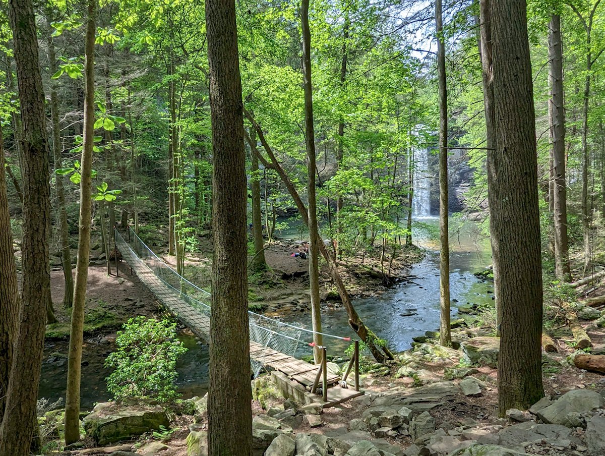 A swinging bridge and a waterfall. A match made in heaven.
Foster Falls, TN
About 1.5 hours from Huntsville 
Find yourself here (link in bio): huntsvilleadventurer.com/foster-falls/