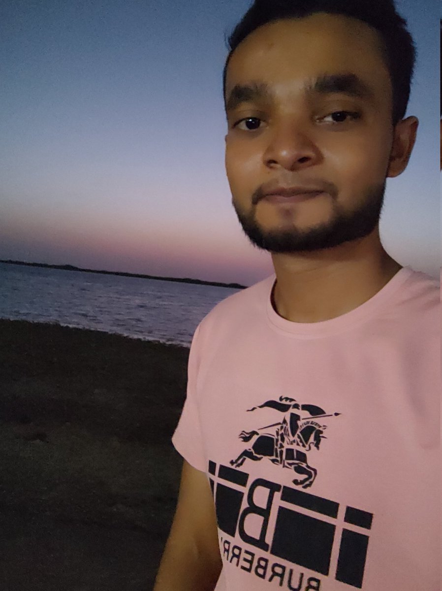 Saifulislam1713's tweet photo. thuwal beach,Jeddah❤️ https://t.co/rlmp1UCgPw