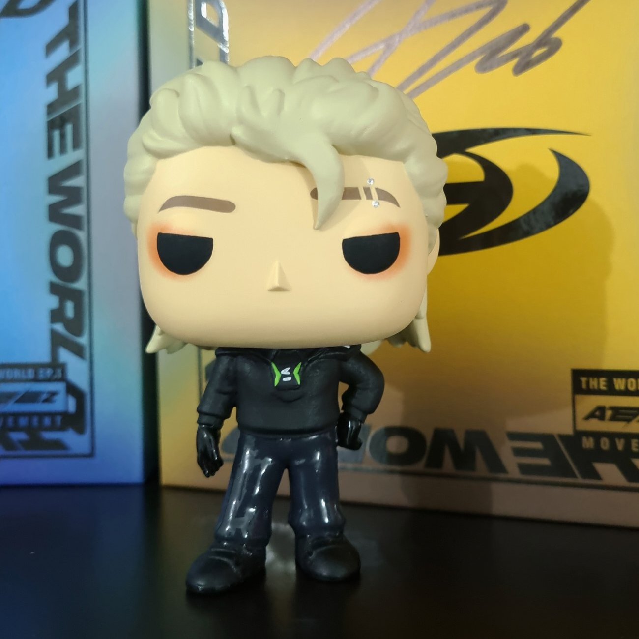 テディ POP POP MART Dimoo World X Disney Series Vinyl Plush Keychain