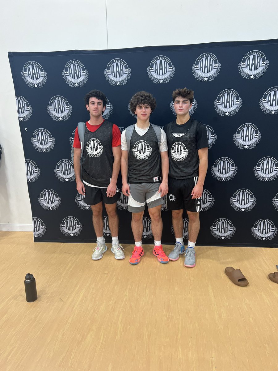 SASRIBoysPrepHoops tweet media