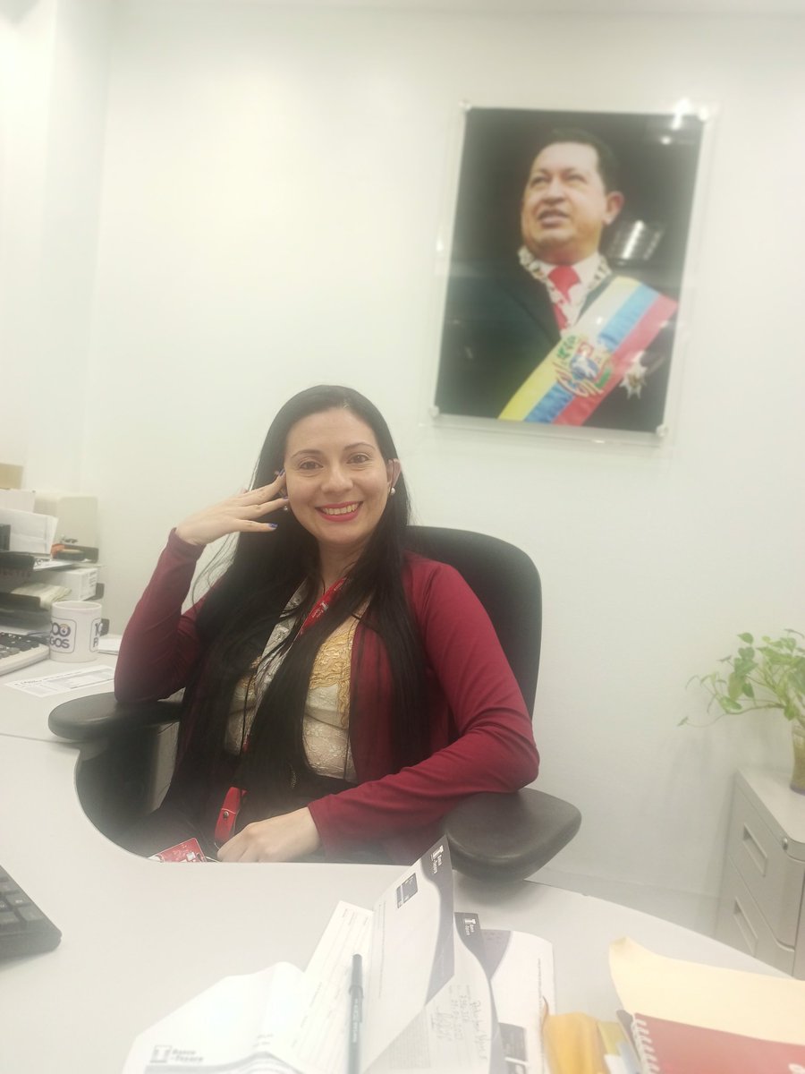 Hola hola Venezuela... Quiero agradecer la amabilidad y atención he recibido del equipo de la Dirección Regional del Banco del Tesoro que encabeza la doctora Mireya Vivas. twitter.com/jimmyojeda79?t… twitter.com/bcodeltesoro?t…