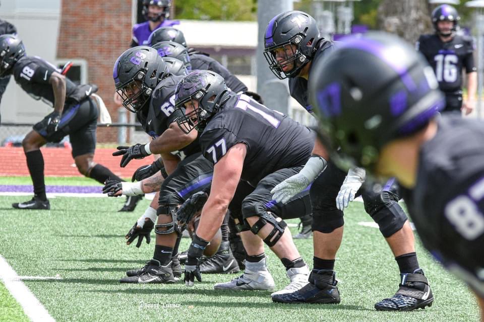 CoachNiccum66's tweet photo. Best group in the country. 

Tough, talented, resilient, smart. 

Like it or not, THE WALL is coming. 🤐 https://t.co/KwPMpagb9V