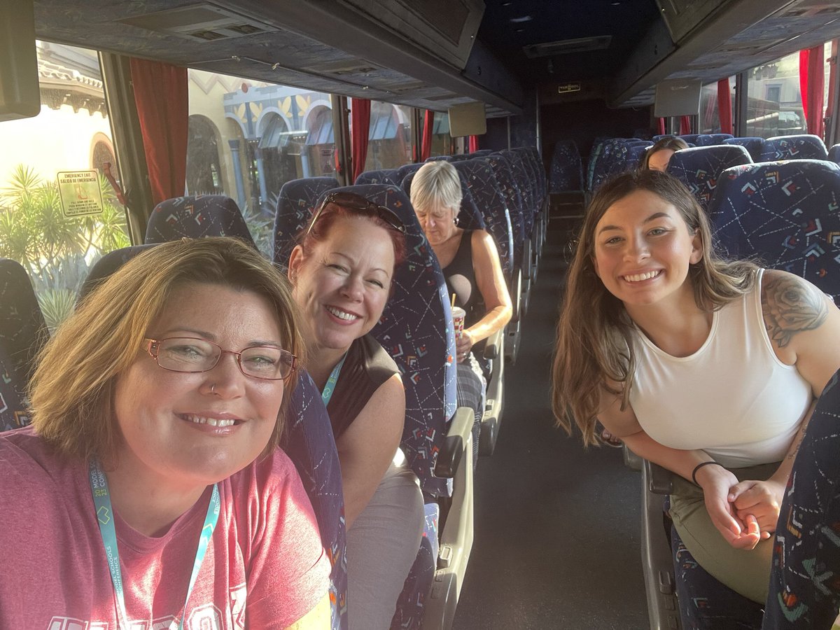 Michelle DeFosset tweet media