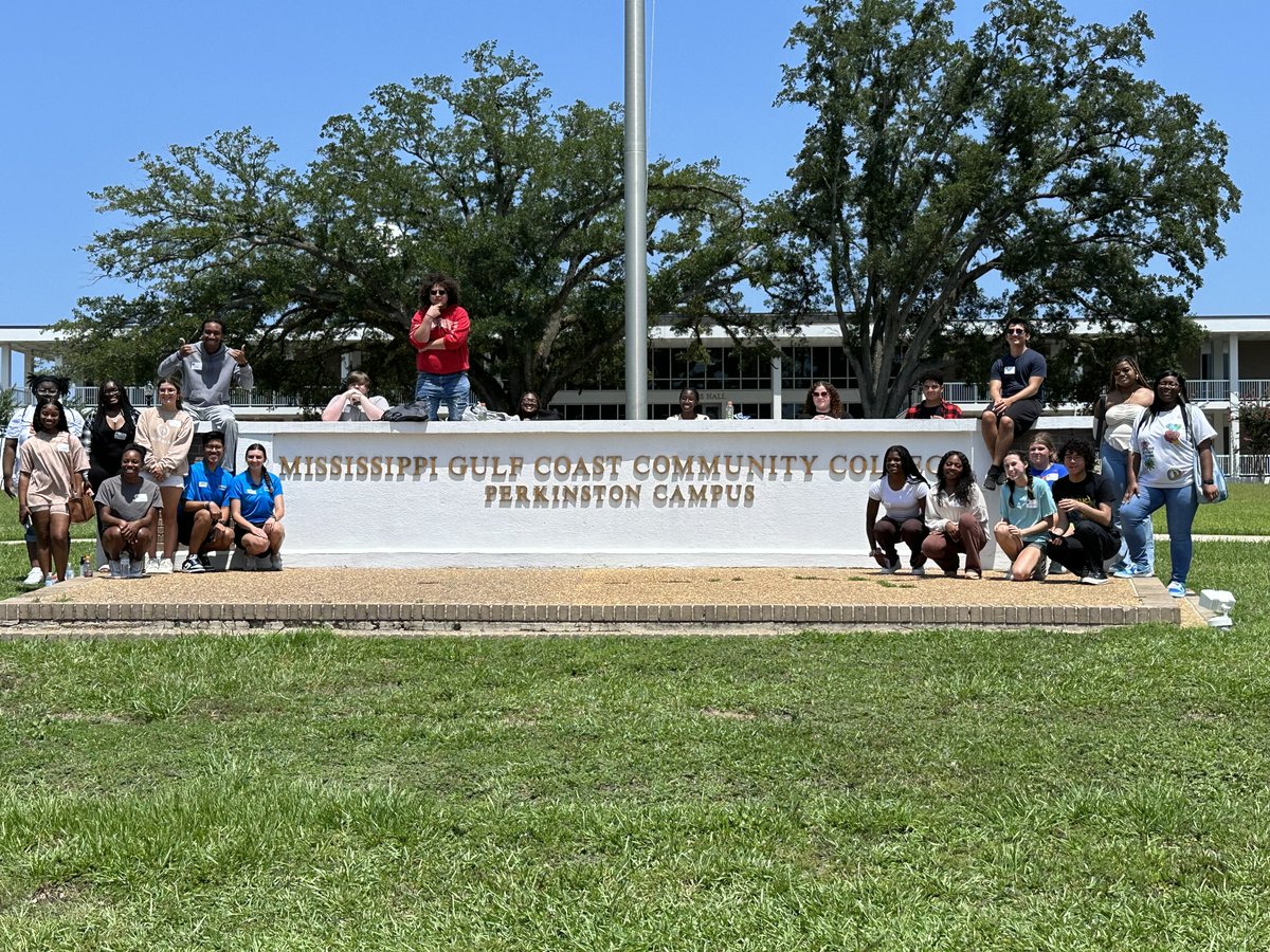 Day 1 of #CampCollege is in the books! Our students explored not one, not two, but THREE amazing college campuses including Hinds CC, Univ of Memphis, and MS Gulf Coast CC! Imagine stepping onto campuses that feel like they were made just for you.
