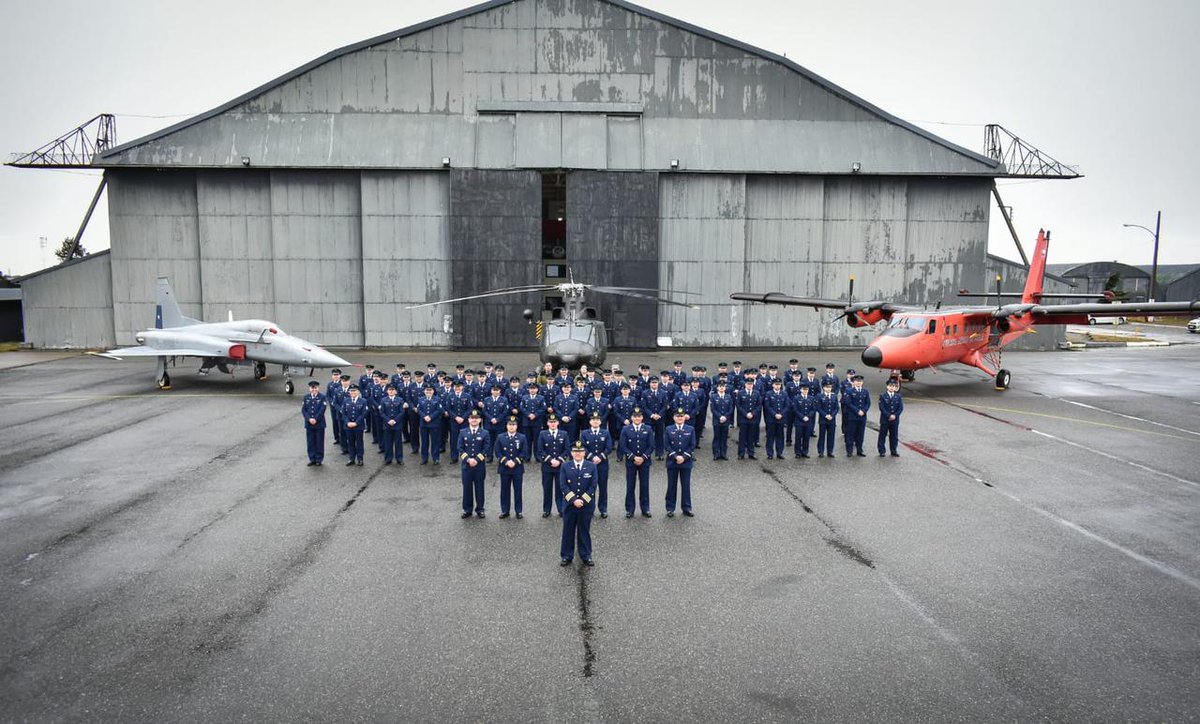 El 46° aniversario de su creación conmemoró el Grupo de Mantenimiento N° 53 de la IVª Brigada Aérea #FACH, instancia en que se impusieron condecoraciones por años de servicio y se reconoció a los aviadores militares que serán parte del cuadro de honor 2023-2024.