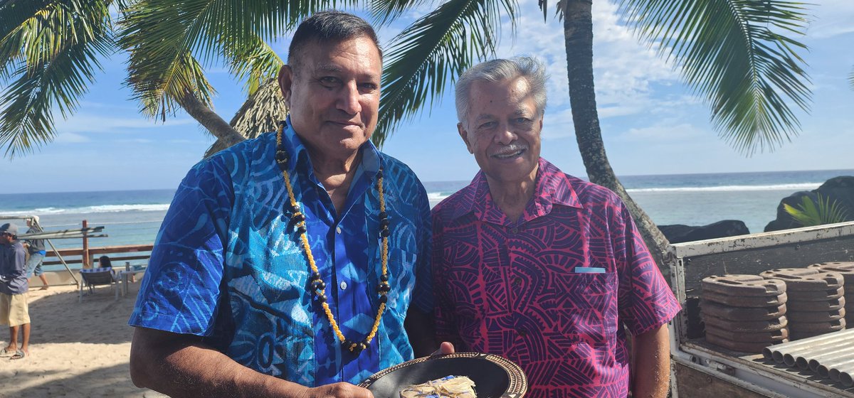 When those catchups between friends always feel like yesterday.

So lovely to catch up informally with such a friend -  Cook Islands Head of State Sir Tom Marsters.

We reminisced about the past and shared views on current, emerging trends and issues. #PacificWay to #Pacific2050