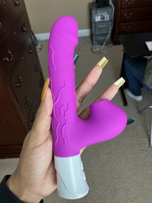 This toy from @JoeRaymon was everything I expected and then some 🥴😮&zwj;💨. Definitely one of my top toys<a class="tags" target="_blank" title="On Twitter" href="/?out=eyJ0eXAiOiJKV1QiLCJhbGciOiJIUzUxMiJ9.eyJpYXQiOjE3MjQzNzYyNjAsImlzcyI6InR3cG9ybnN0YXJzLmNvbSIsIm5iZiI6MTcyNDM3NjI2MCwiZXhwIjoxNzU1OTEyMjYwLCJyZWRpcmVjdF91cmwiOiJodHRwczovL3R3aXR0ZXIuY29tL0pvZVJheW1vbiJ9.VlByIp1g6apKr7icGiYAAp7DuDjk6d4wXWgvoOm_rK4QLsKpBV3AgKBYgRuGrlRLS6zRepbK9lvUn_rHSQKpEw">@JoeRaymon</a><a href="/tag/onlyfans"class="tags"><span>#onlyfans</span></a>