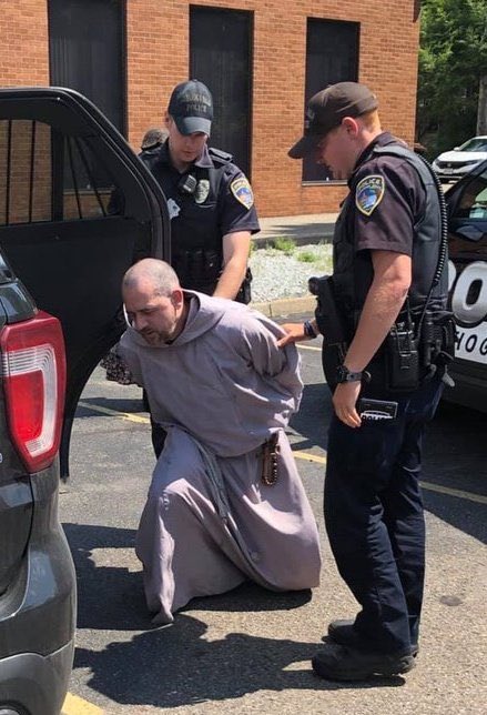 Catholic priest Fidelis Moscinski has been sentenced to 6 months in prison for trying to save babies from abortion.