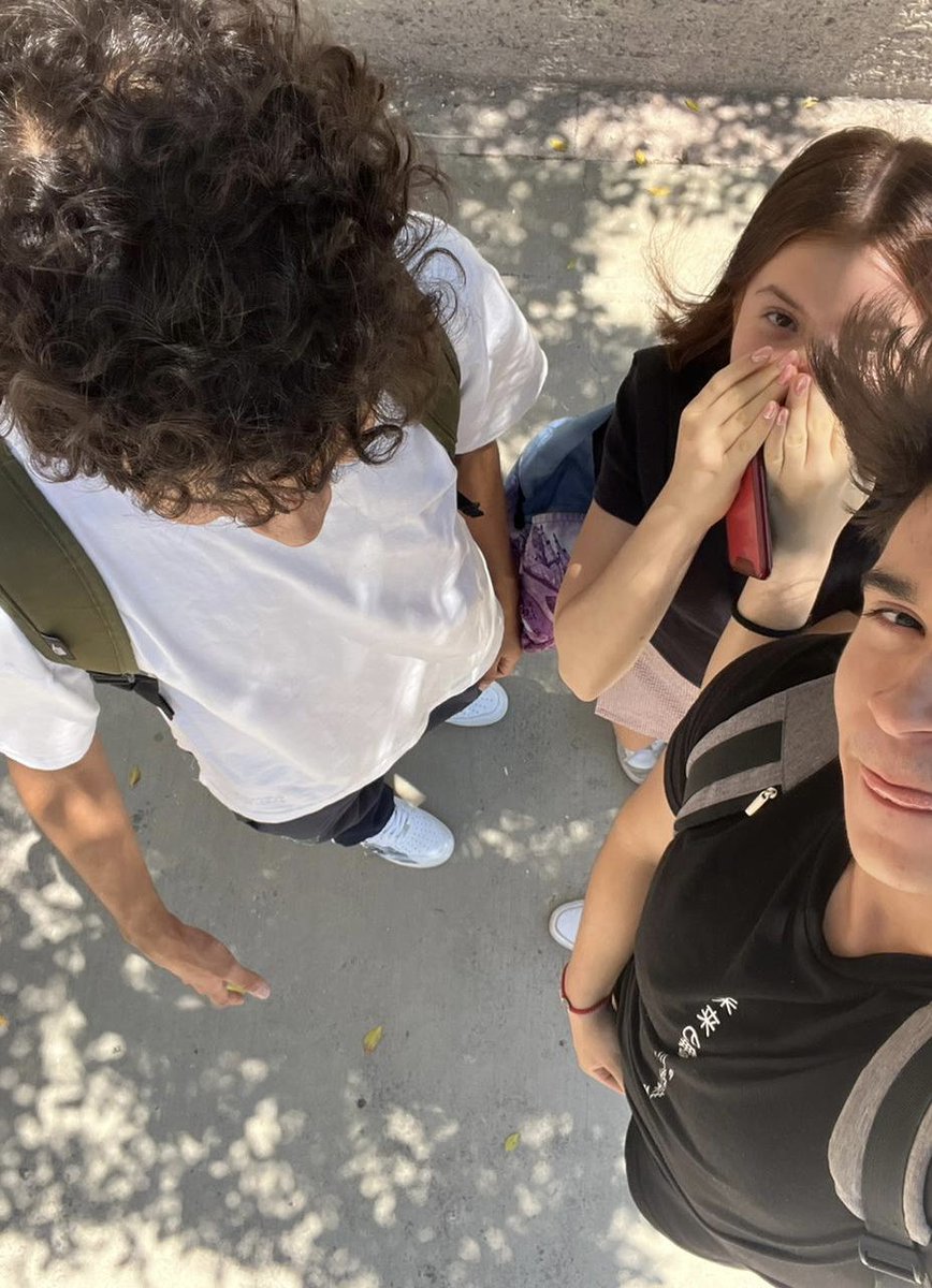 Le agarre mucho cariño a estos mensos