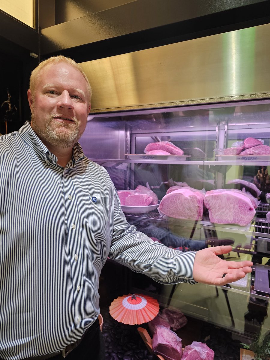 Come on, Mark, the New York strip is awesome,  but the ribeye is tough to beat.  Japanese Wagyu is also on top.  I will never turn down a NY Strip....but It may not be my 1st choice.  Beef is what's for dinner!