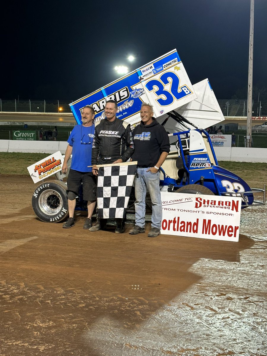 Taking home the $4k payday <a href="/SharonSpdwy/">Sharon Speedway</a> “The Lowrider” Mr. <a href="/DaleBlaney/">Dale Blaney</a>