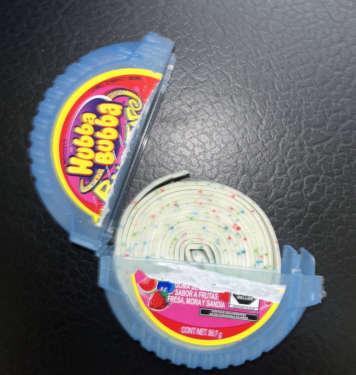 alearaaaa's tweet photo. este chicle es tann rico https://t.co/Ogw7Uk5MvX