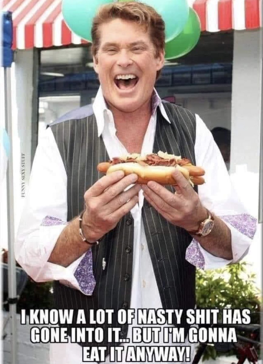 Denise 🤌🐾🇮🇹 on Twitter "Pussy is kind of like a hot dog…"