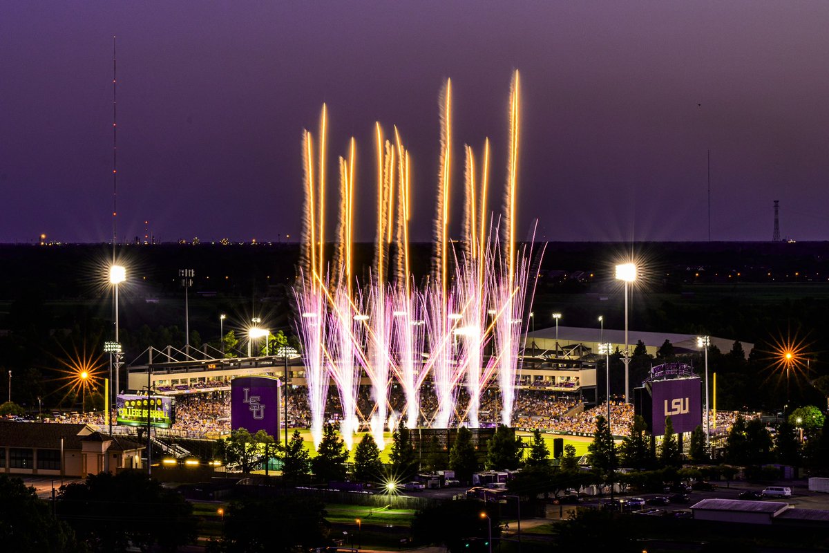 LSUbaseball's tweet image. A Celebration Fit For Champions 🎆

#ThePowerhouse