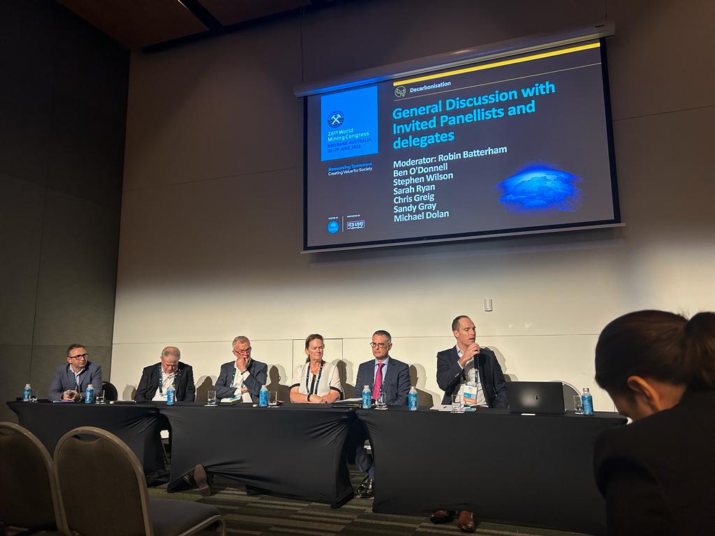 Conversations on decarbonisation...
#wmc2023