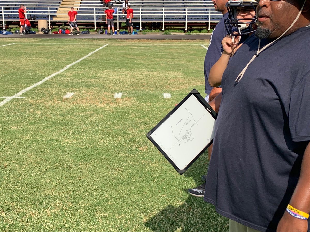 thecoachpad's tweet photo. The Coachpad in action at #teamcamp today on a hot, bright, sunny day helping players get better. Get yours today at https://t.co/ZlYUXexEiv and help your team prepare in camp and have a better experience with scout cards during the season! #TheCoachpad #scoutcards https://t.co/wZJxqlphqQ