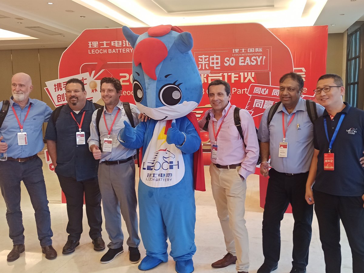 leochglobal's tweet photo. What a memorial moment! Leoch marketing channel construction for Network Power, Starting Battery, and Motive Power is sailing on. π π
#LeochBattery #marketing #partner #communication #network #event #power #startingbattery #motivepower #networkpower #channelconstruction https://t.co/SSCM7IfLC1