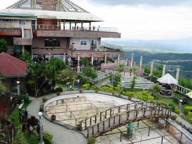 SaltAndReality's tweet image. In 1981, Just as how Imelda Marcos built The Coconut Palace for Pope JohnPaul 2's visit, Imelda also built the Palace in the Sky in Tagaytay for Ronald Reagan's visit. Located on top of Mt. Sungay, it was left unfinished after spending already $10M when Reagan cancelled his visit