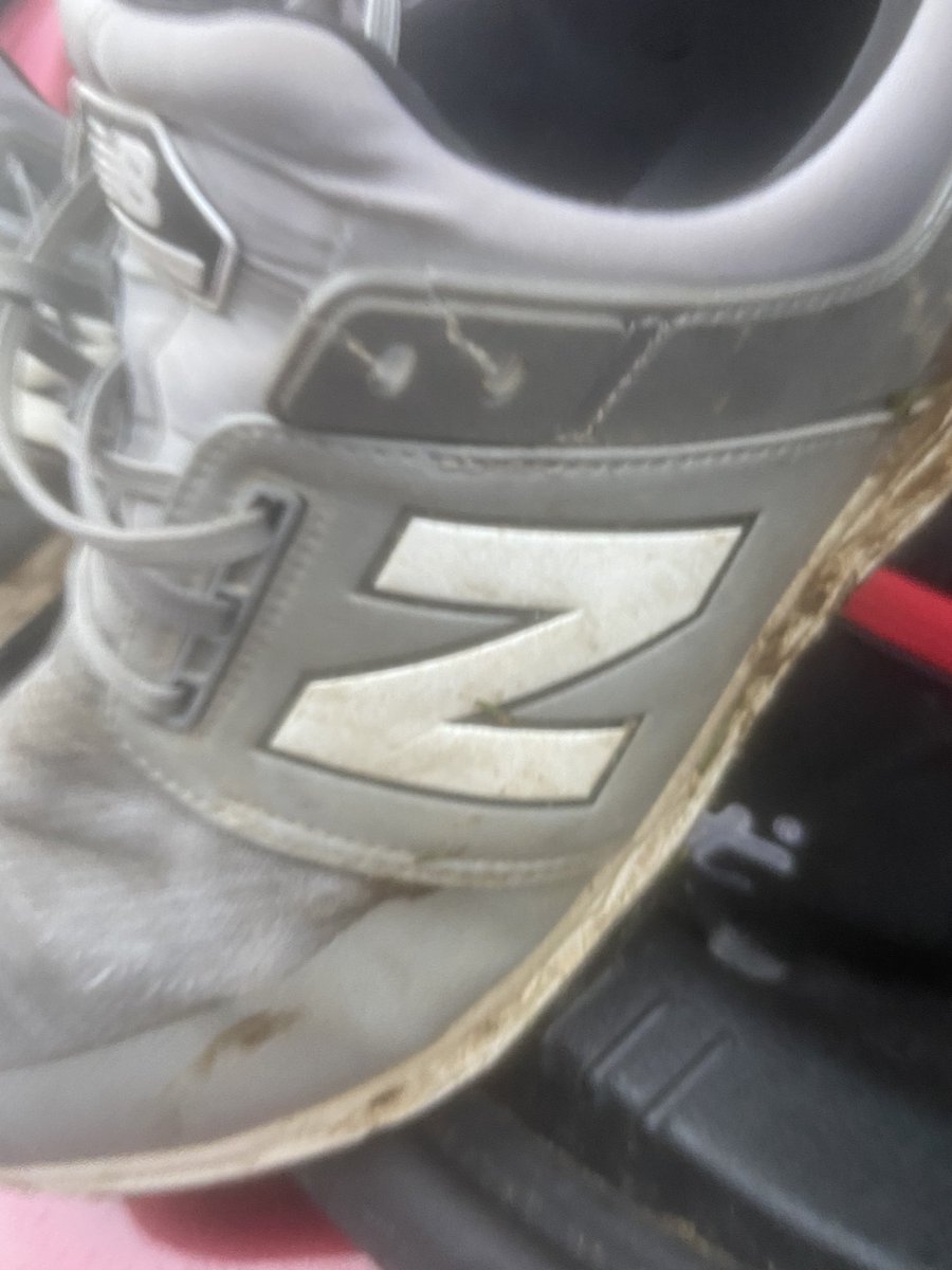 NateMachan's tweet photo. @newbalance really like your products as I have wide feet and your shoes fit great.  But can you tell me if after 20 rounds of golf this is normal for your product. #hardtotiewhentorneyes #brokenshoes https://t.co/WqNvyo1umr