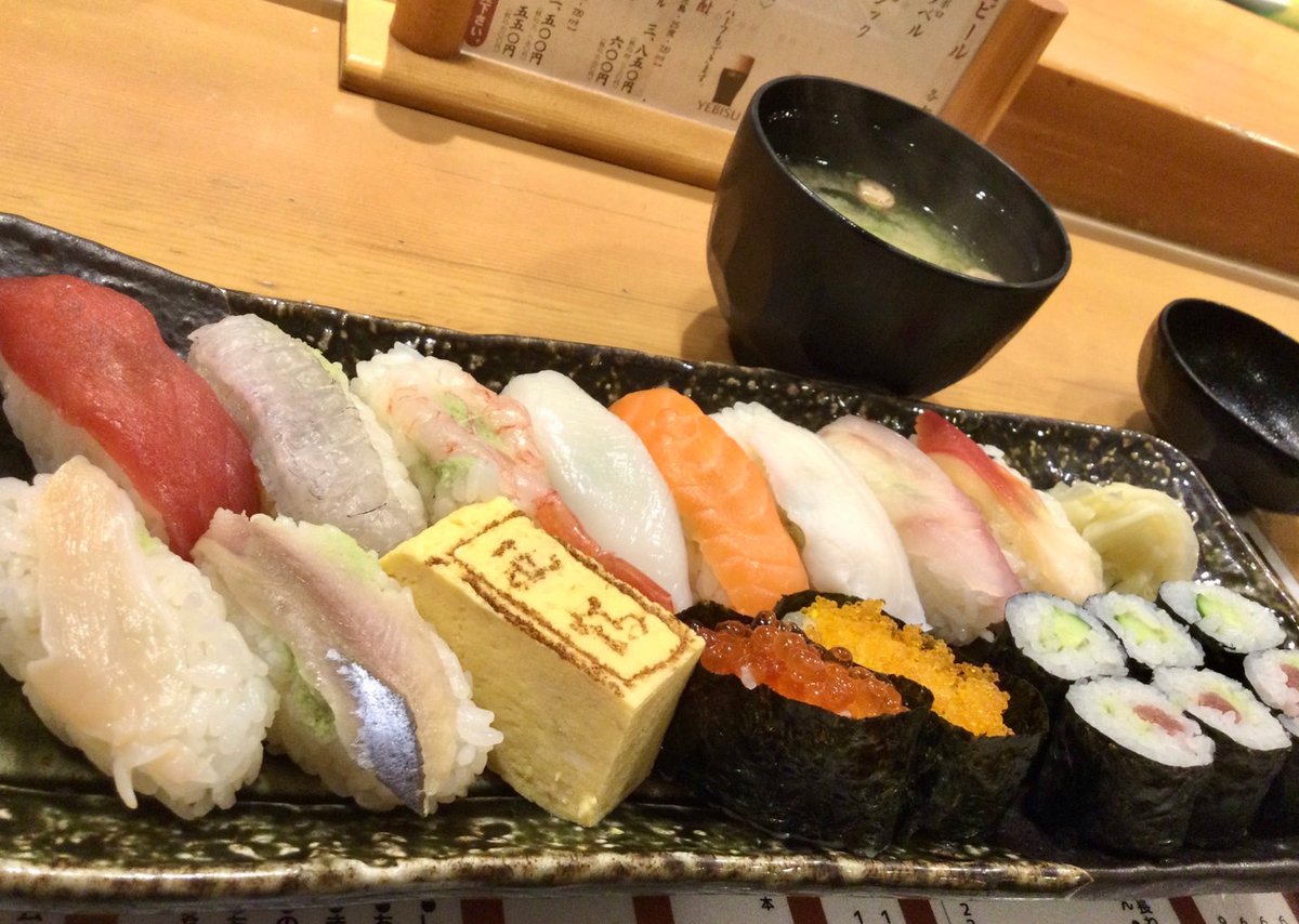こちら1100円のお寿司屋さんランチ（1.5人前お椀付き）です🍣🤤
#北海道 #札幌ランチ