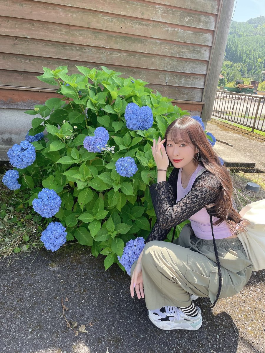 cotoc0t0's tweet photo. 歳をひとつとりました☺️💜💜 これからもわたしらしく傍にいてくれる人を大切に頑張るのでよろしくお願いします🌈🌈 https://t.co/CtIMmtHhmj