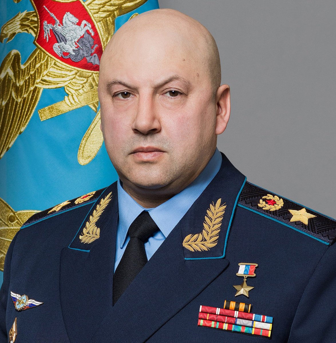 BREAKING: Russian general Sergei Surovikin, who was formerly commander of all Russian forces in Ukraine, has been arrested in connection with Wagner rebellion. Some officials knew about Wagner's intentions to capture defence minister and top officials.  It was due to FSB's move…