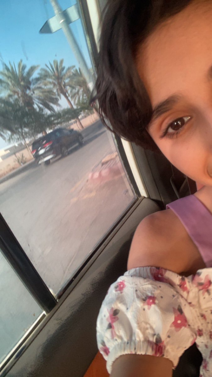 قابلت اعز صحباتي امس ب مسجد العيد الحمدلله كنت مبسوطه💓